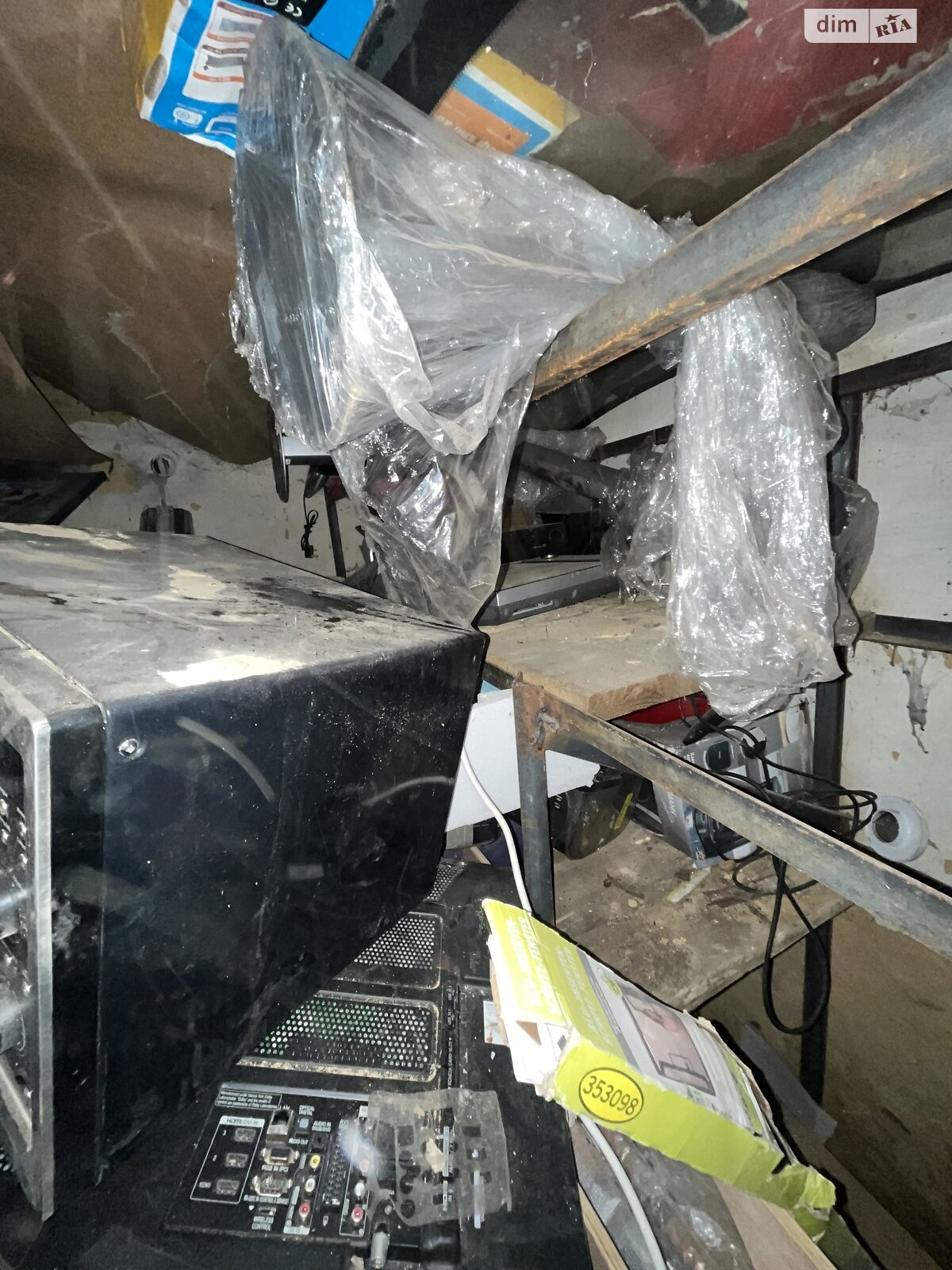 Місце в гаражному кооперативі під легкове авто в Вінниці, площа 21 кв.м. фото 1 Місце в гаражному кооперативі під легкове авто в Вінниці, площа 21 кв.м. фото 1