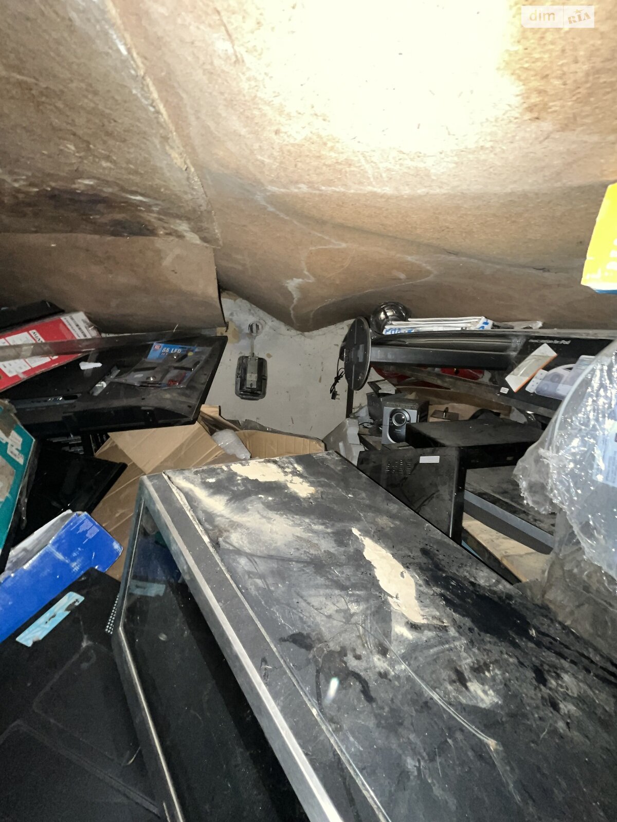 Місце в гаражному кооперативі під легкове авто в Вінниці, площа 21 кв.м. фото 1 Місце в гаражному кооперативі під легкове авто в Вінниці, площа 21 кв.м. фото 1