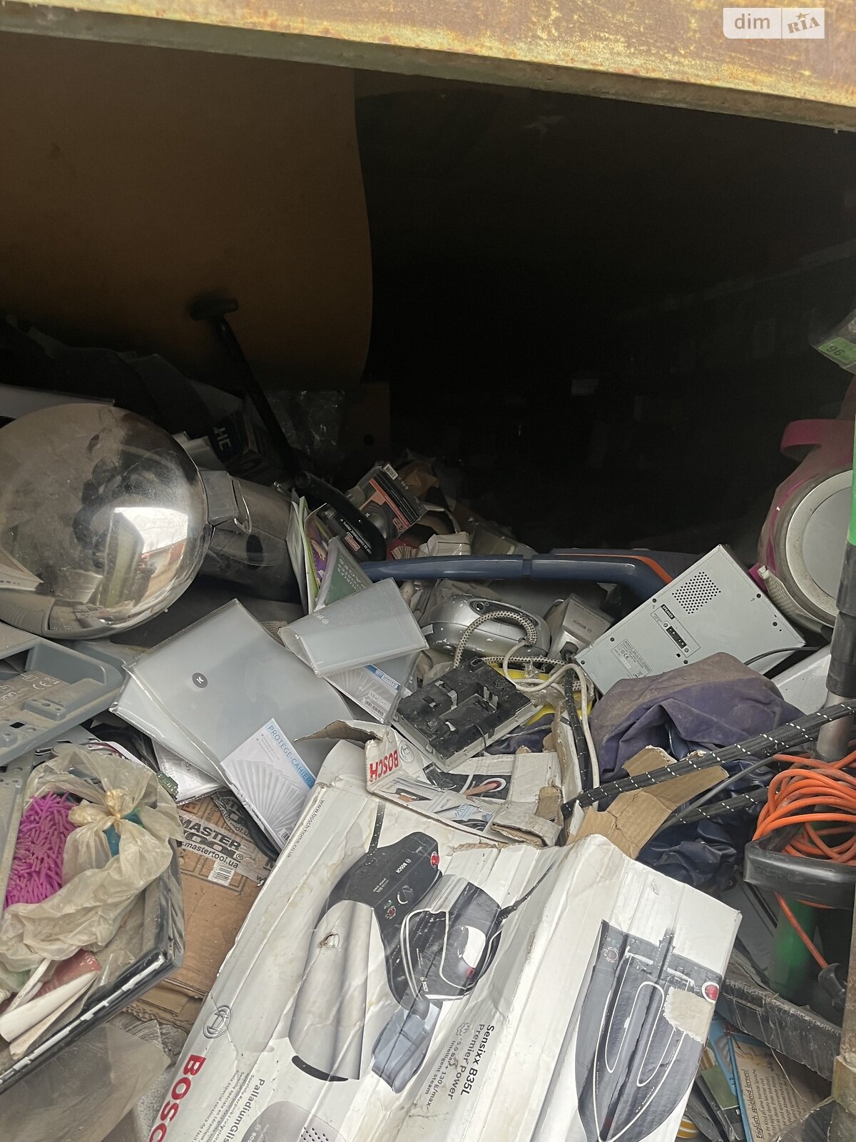 Місце в гаражному кооперативі під легкове авто в Вінниці, площа 21 кв.м. фото 1 Місце в гаражному кооперативі під легкове авто в Вінниці, площа 21 кв.м. фото 1