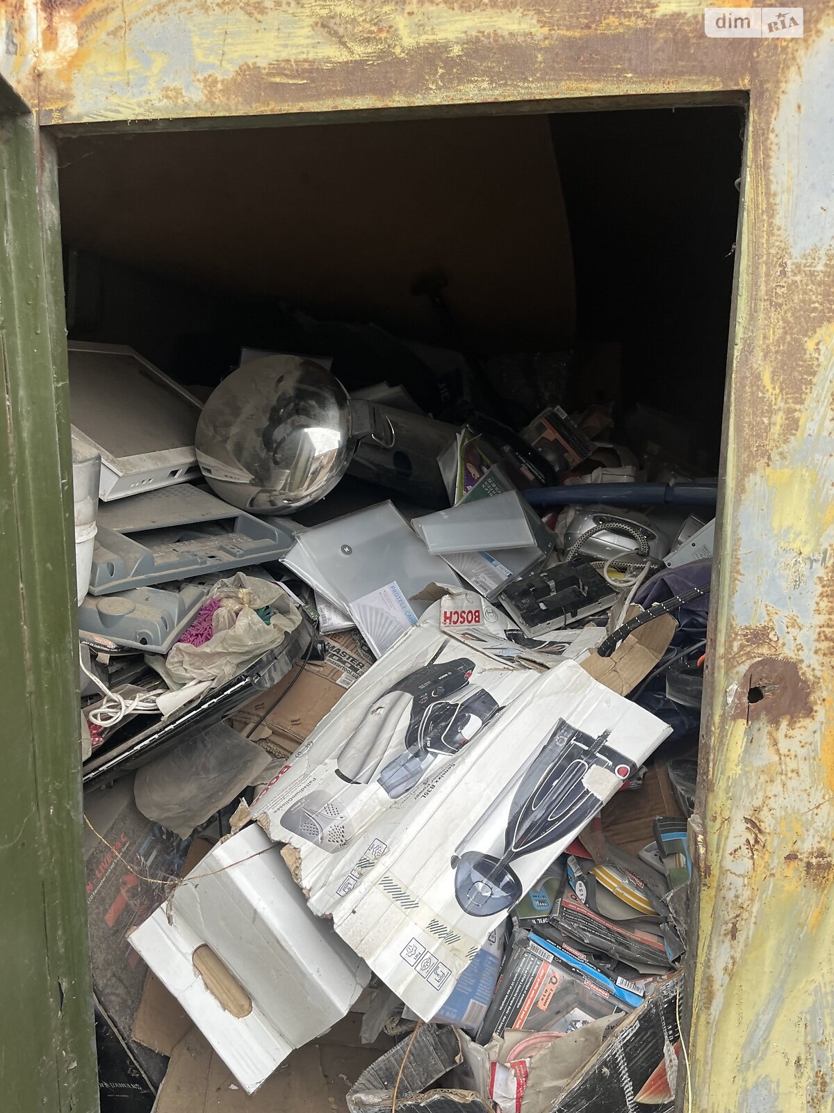 Місце в гаражному кооперативі під легкове авто в Вінниці, площа 21 кв.м. фото 1 Місце в гаражному кооперативі під легкове авто в Вінниці, площа 21 кв.м. фото 1