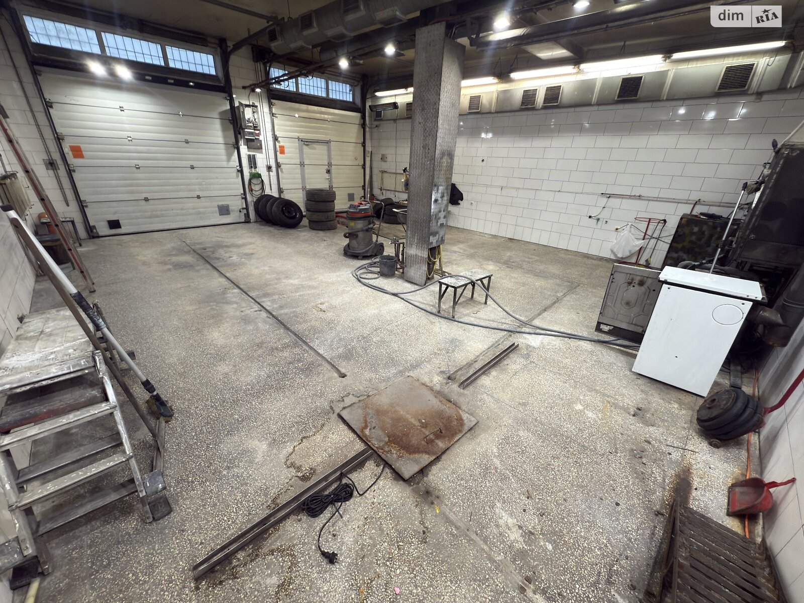 Место в гаражном кооперативе универсальный в Виннице, площадь 111.7 кв.м. фото 1