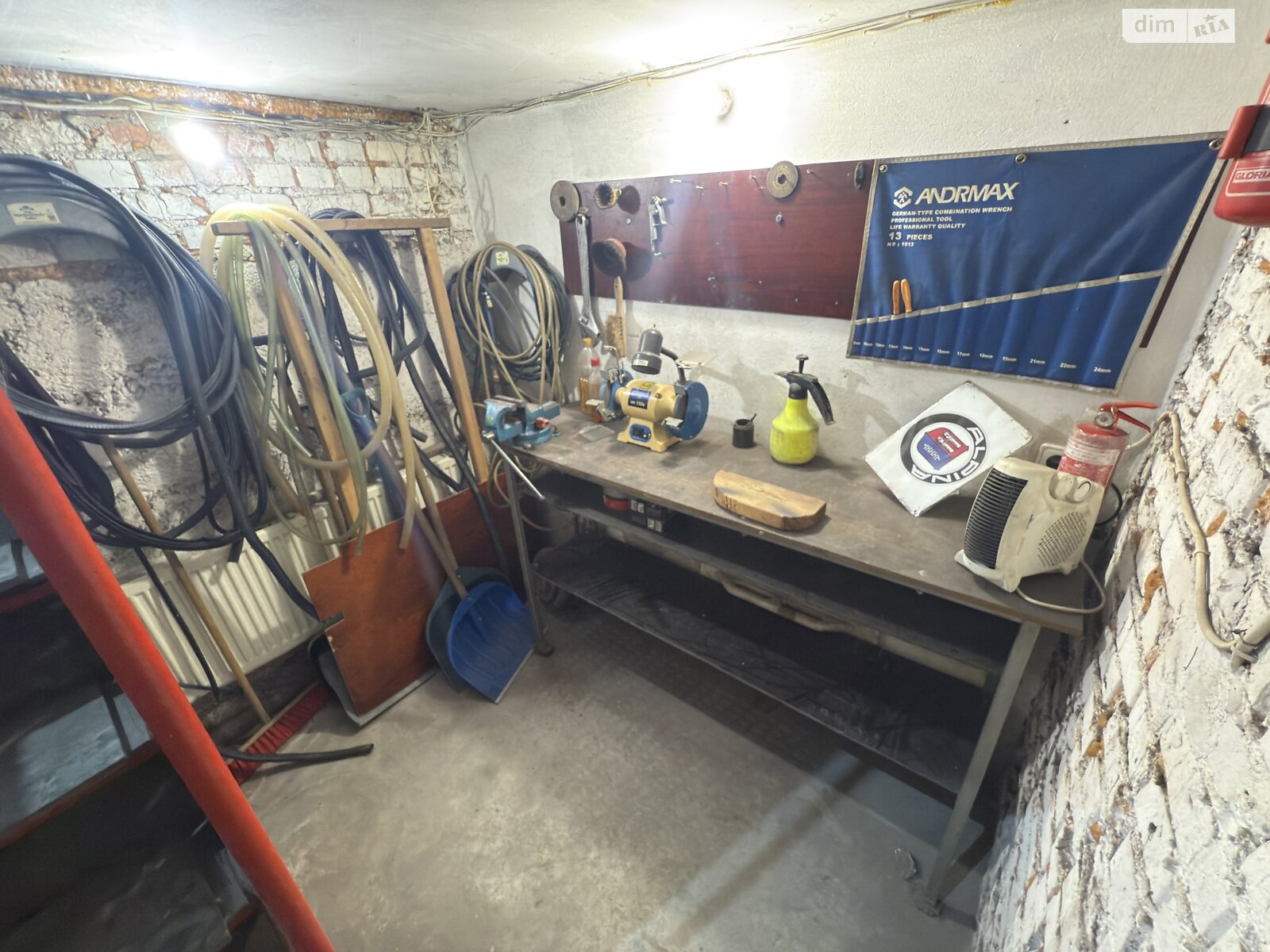 Место в гаражном кооперативе универсальный в Виннице, площадь 111.7 кв.м. фото 1