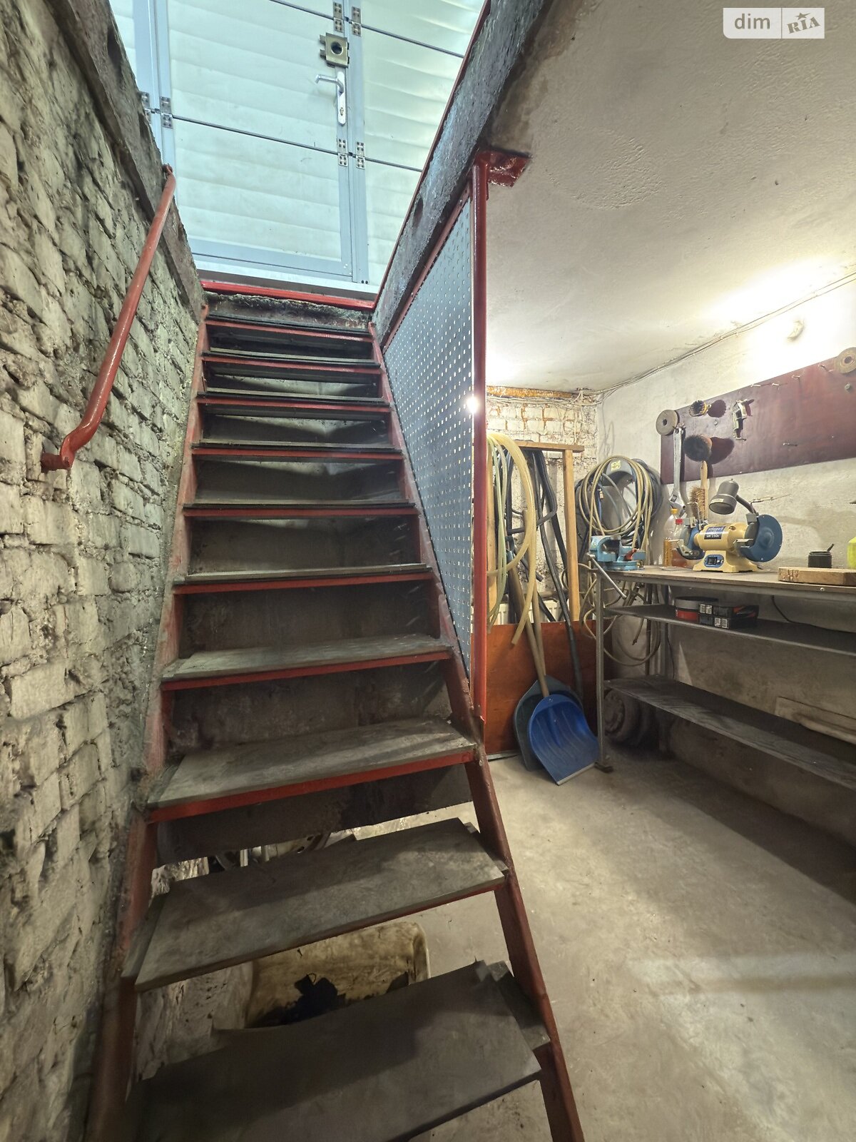 Место в гаражном кооперативе универсальный в Виннице, площадь 111.7 кв.м. фото 1