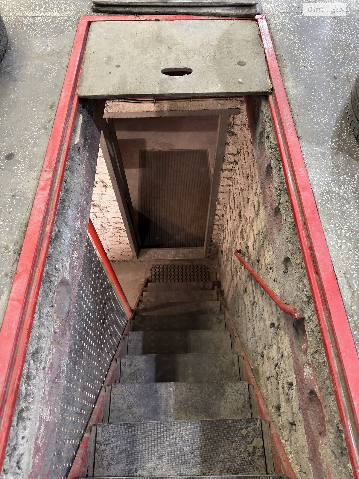 Место в гаражном кооперативе универсальный в Виннице, площадь 111.7 кв.м. фото 1