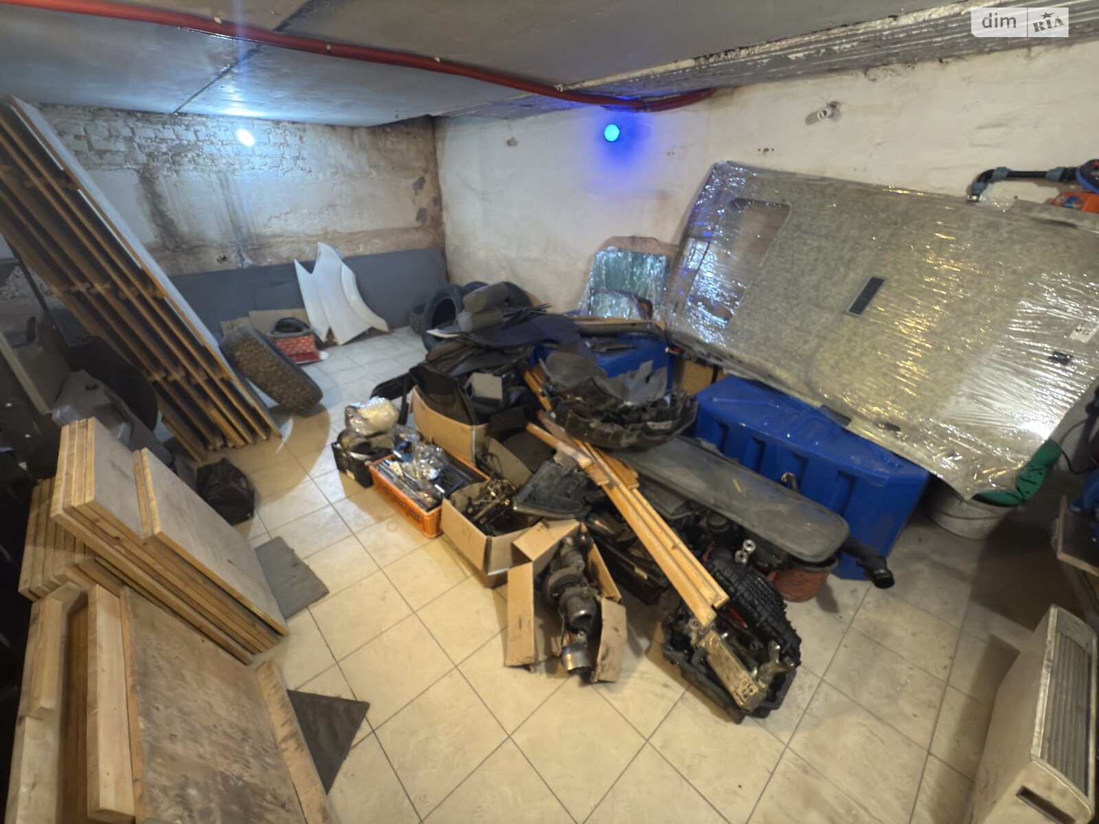 Место в гаражном кооперативе универсальный в Виннице, площадь 111.7 кв.м. фото 1