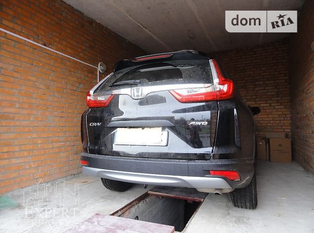 Місце в гаражному кооперативі під легкове авто в Вінниці, площа 23 кв.м. фото 1 Місце в гаражному кооперативі під легкове авто в Вінниці, площа 23 кв.м. фото 1