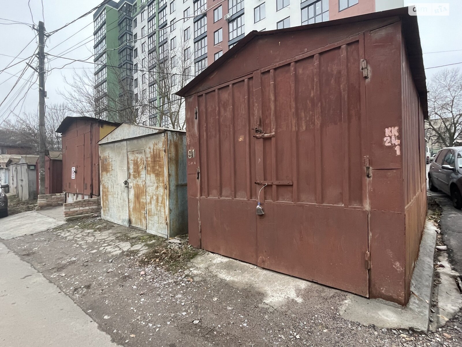 Место в гаражном кооперативе универсальный в Виннице, площадь 21 кв.м. фото 1 Место в гаражном кооперативе универсальный в Виннице, площадь 21 кв.м. фото 1