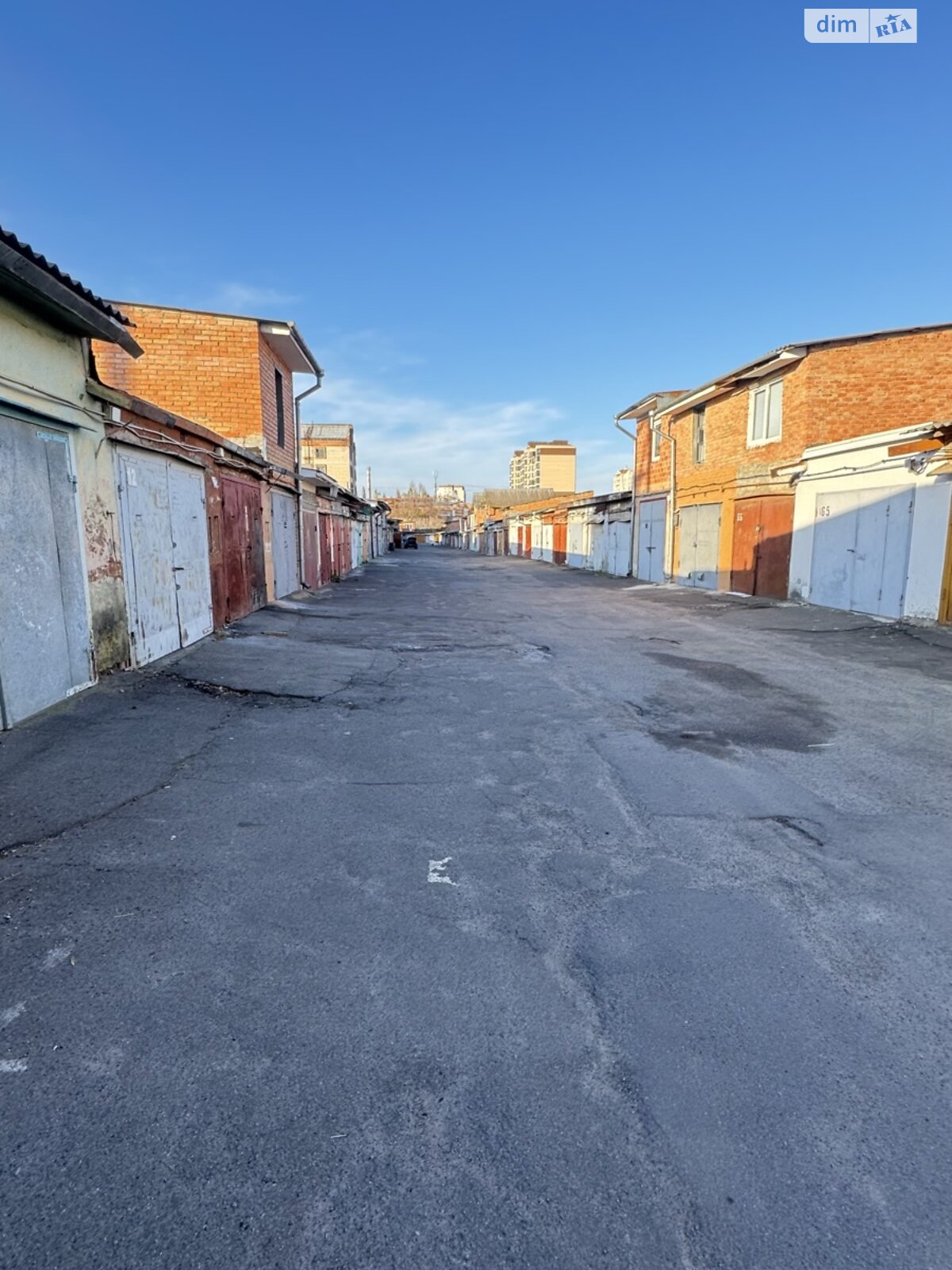 Місце в гаражному кооперативі під легкове авто в Вінниці, площа 36 кв.м. фото 1