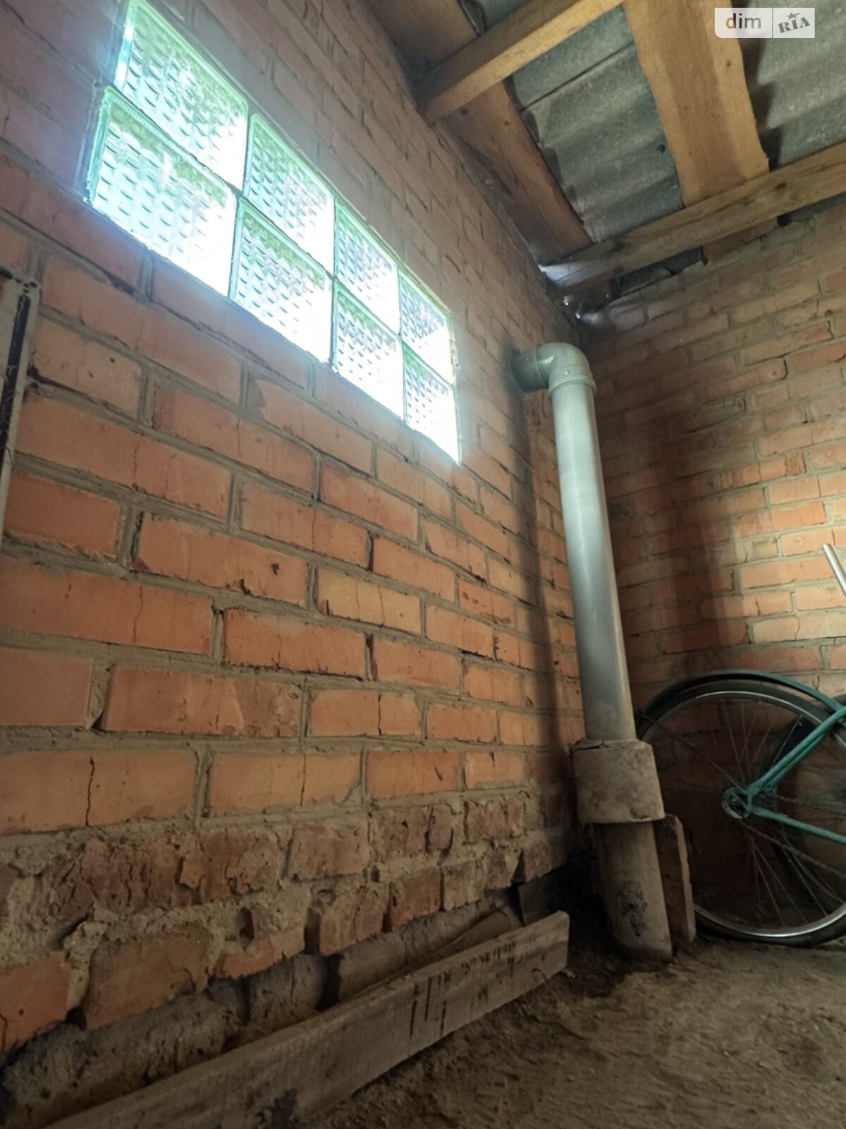 Місце в гаражному кооперативі під легкове авто в Вінниці, площа 36 кв.м. фото 1