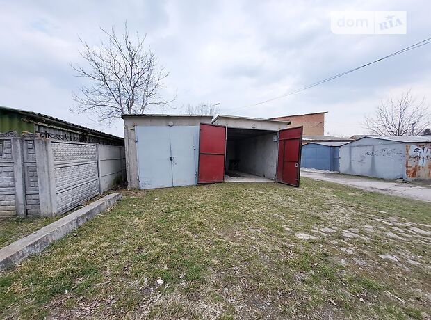 Место в гаражном кооперативе под легковое авто в Виннице, площадь 36 кв.м. фото 1 Место в гаражном кооперативе под легковое авто в Виннице, площадь 36 кв.м. фото 1