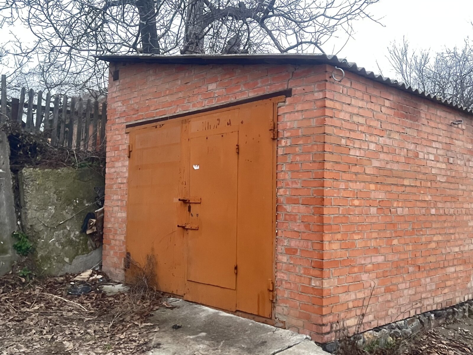 Місце в гаражному кооперативі під легкове авто в Вінниці, площа 24 кв.м. фото 1 Місце в гаражному кооперативі під легкове авто в Вінниці, площа 24 кв.м. фото 1
