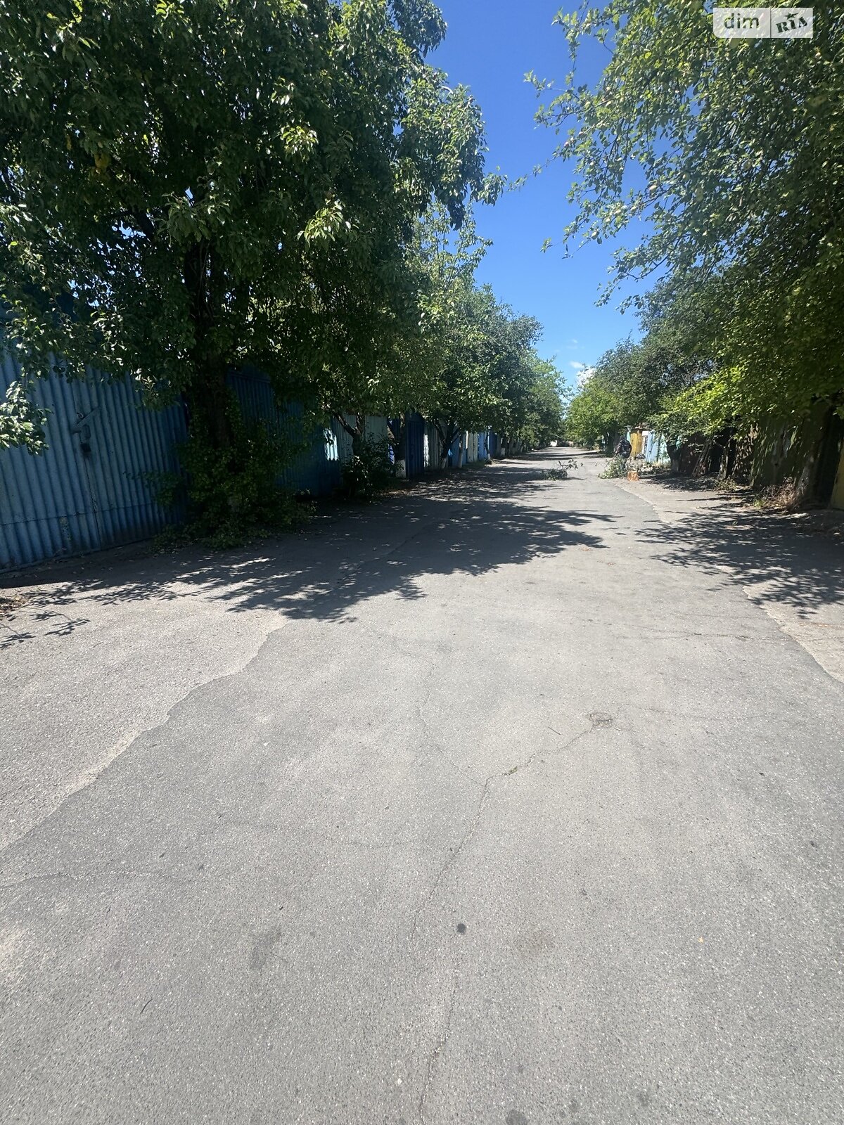 Место в гаражном кооперативе под легковое авто в Виннице, площадь 22 кв.м. фото 1 Место в гаражном кооперативе под легковое авто в Виннице, площадь 22 кв.м. фото 1