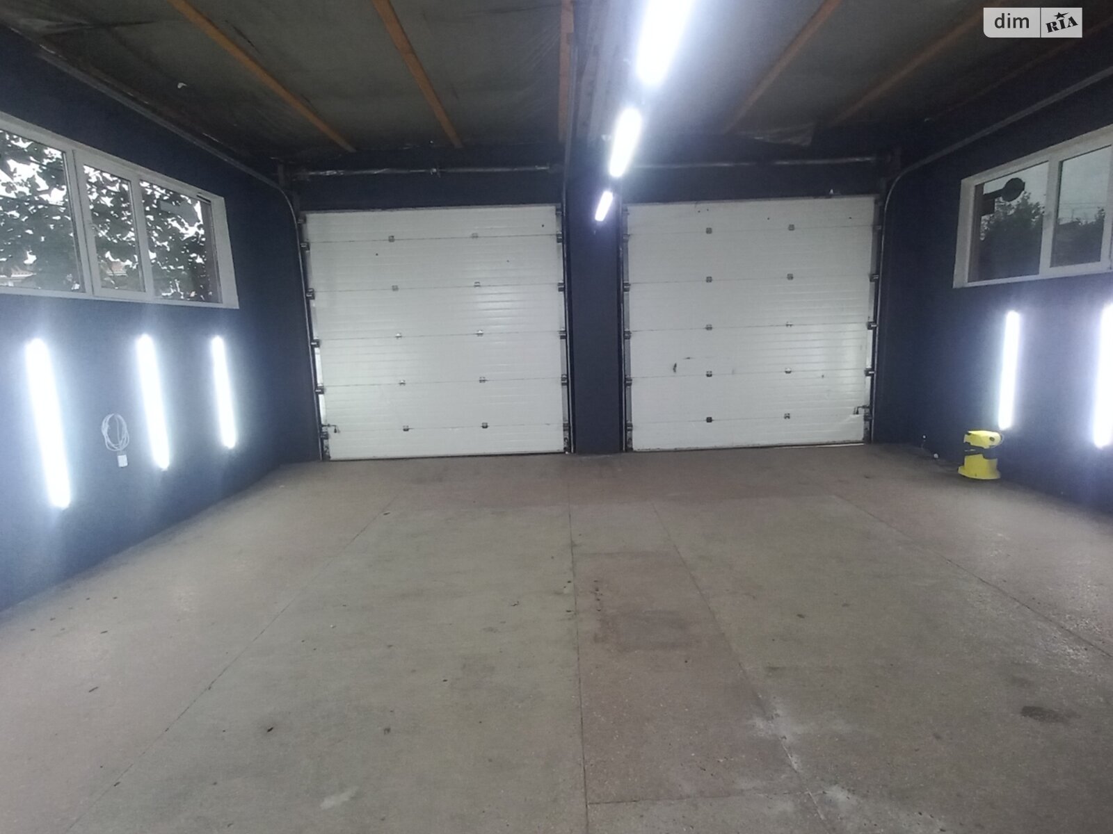 Місце в гаражному кооперативі універсальний в Вінниці, площа 67 кв.м. фото 1 Місце в гаражному кооперативі універсальний в Вінниці, площа 67 кв.м. фото 1