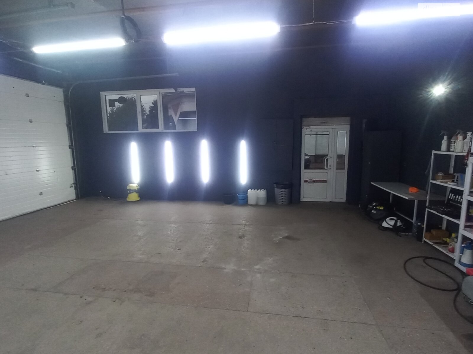 Місце в гаражному кооперативі універсальний в Вінниці, площа 67 кв.м. фото 1 Місце в гаражному кооперативі універсальний в Вінниці, площа 67 кв.м. фото 1