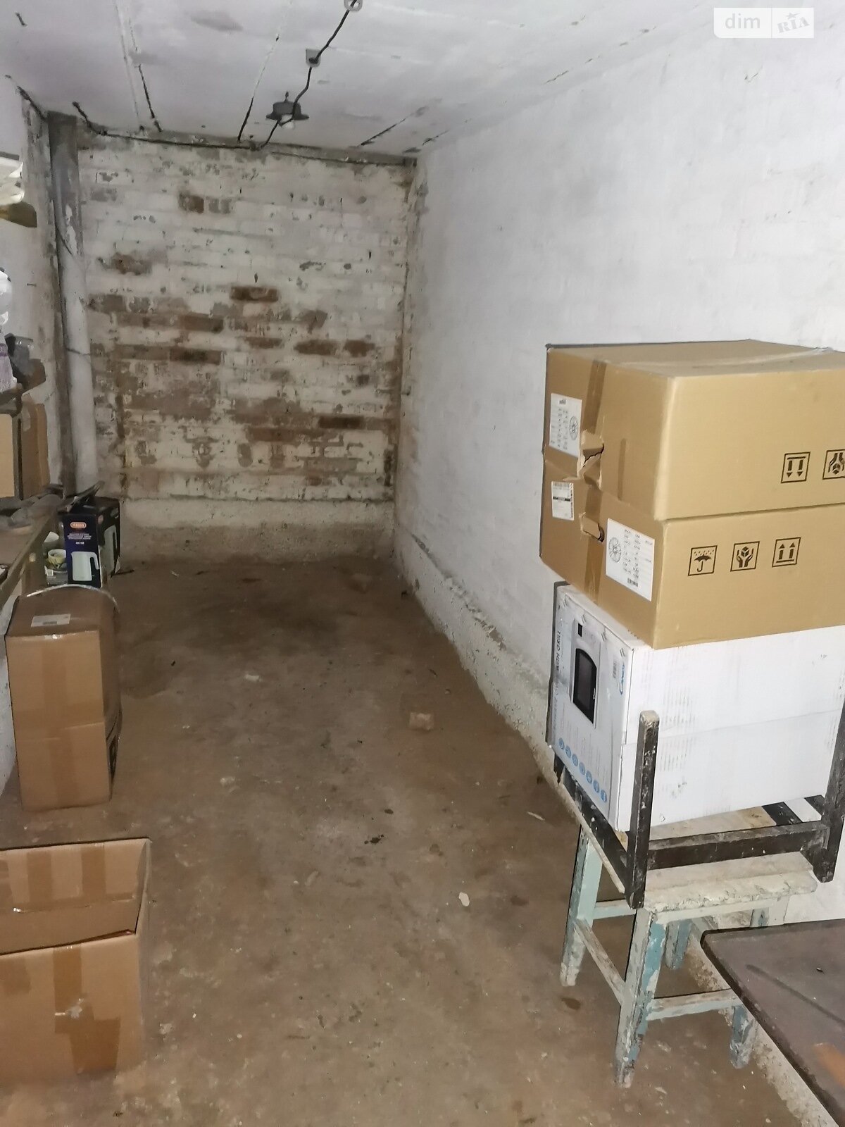 Место в гаражном кооперативе под легковое авто в Запорожье, площадь 30 кв.м. фото 1