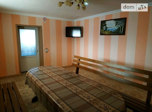 Об’єкт сфери послуг в Чернівцях, продаж по Галицького Семена провулок, район Садгора, ціна: 160 000 долларів за об’єкт фото 1 Об’єкт сфери послуг в Чернівцях, продаж по Галицького Семена провулок, район Садгора, ціна: 160 000 долларів за об’єкт фото 1