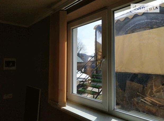 Об’єкт сфери послуг в Чернівцях, продаж по Галицького Семена провулок, район Садгора, ціна: 160 000 долларів за об’єкт фото 1 Об’єкт сфери послуг в Чернівцях, продаж по Галицького Семена провулок, район Садгора, ціна: 160 000 долларів за об’єкт фото 1