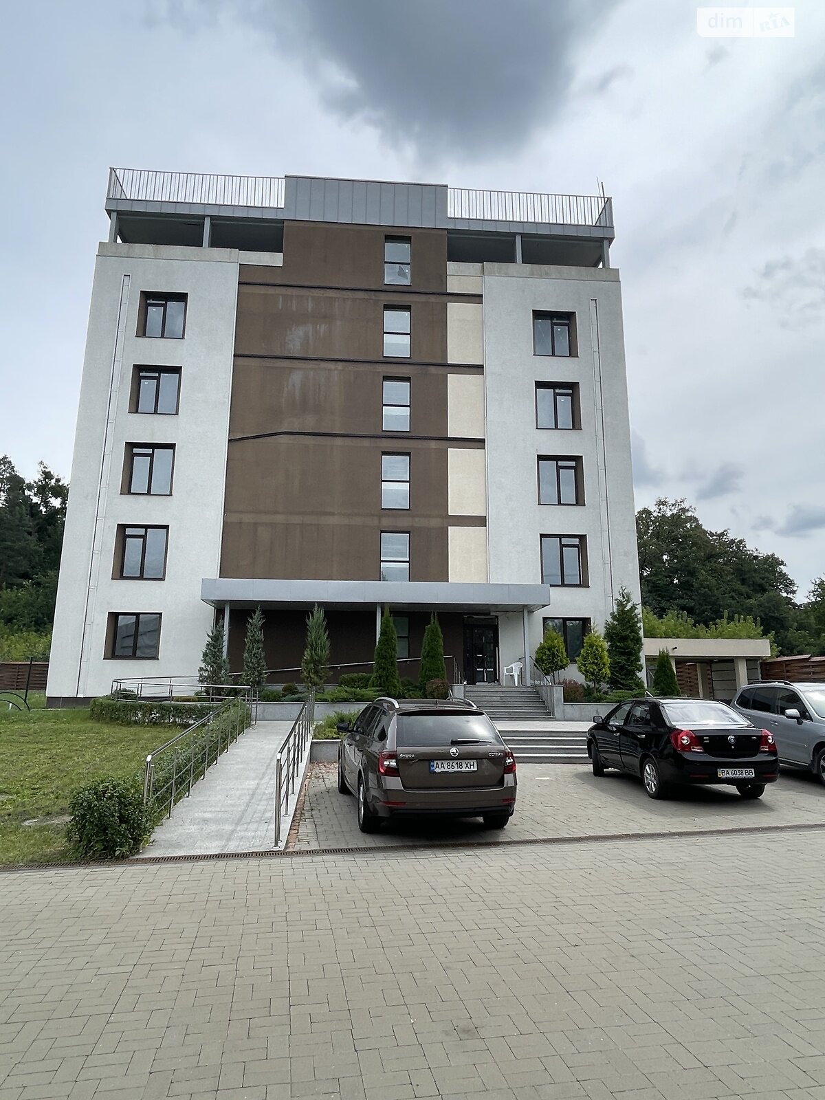 Офисное помещение на 1400 кв.м. в Белогородке фото 1 Офисное помещение на 1400 кв.м. в Белогородке фото 1