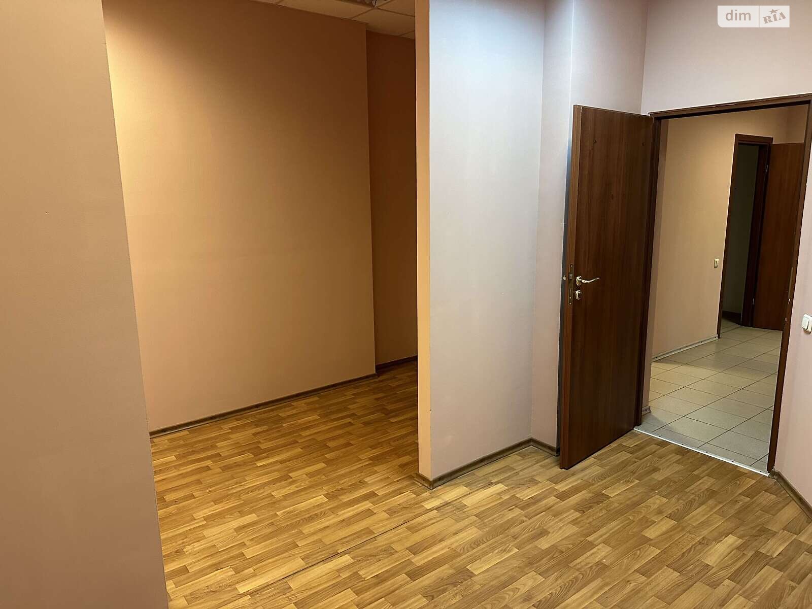 Офісне приміщення на 205.9 кв.м. в Броварах фото 1 Офісне приміщення на 205.9 кв.м. в Броварах фото 1