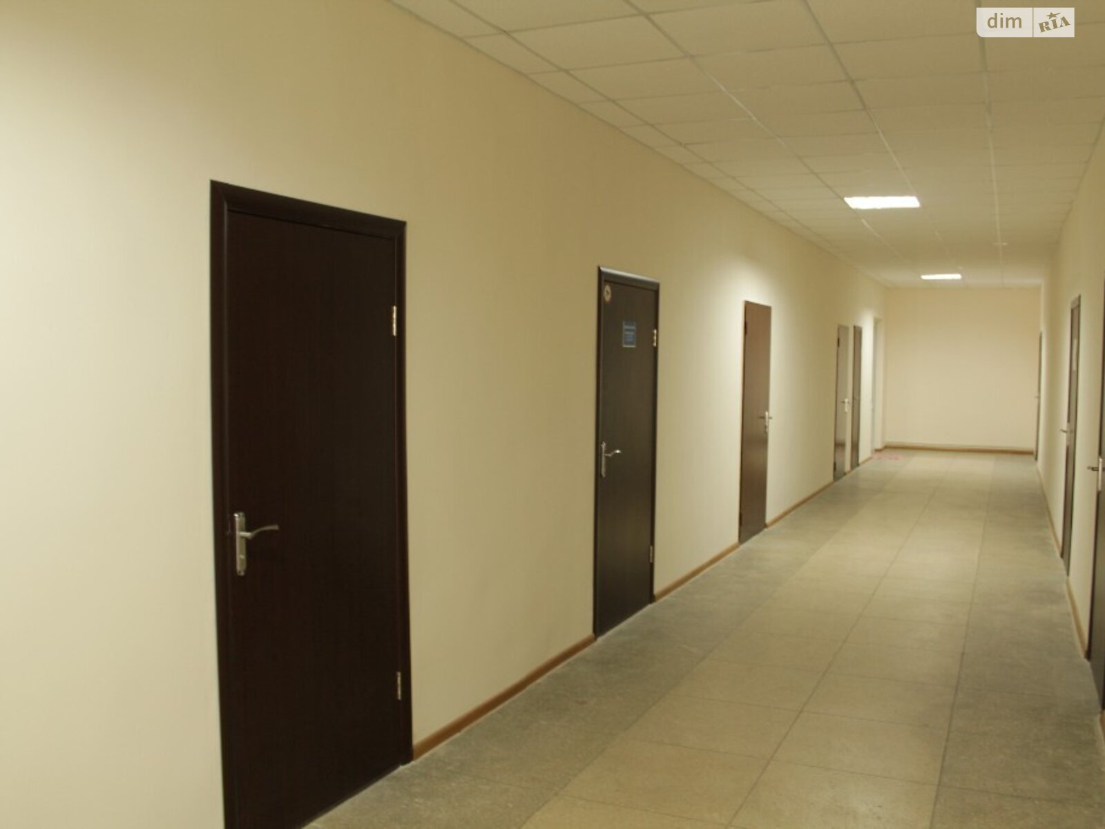 Офісне приміщення на 2343 кв.м. в Броварах фото 1 Офісне приміщення на 2343 кв.м. в Броварах фото 1