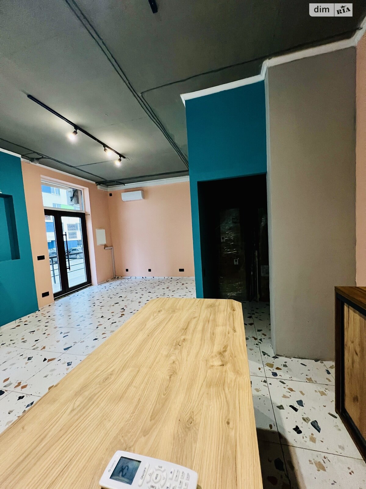 Офисное помещение на 35 кв.м. в Буче фото 1 Офисное помещение на 35 кв.м. в Буче фото 1