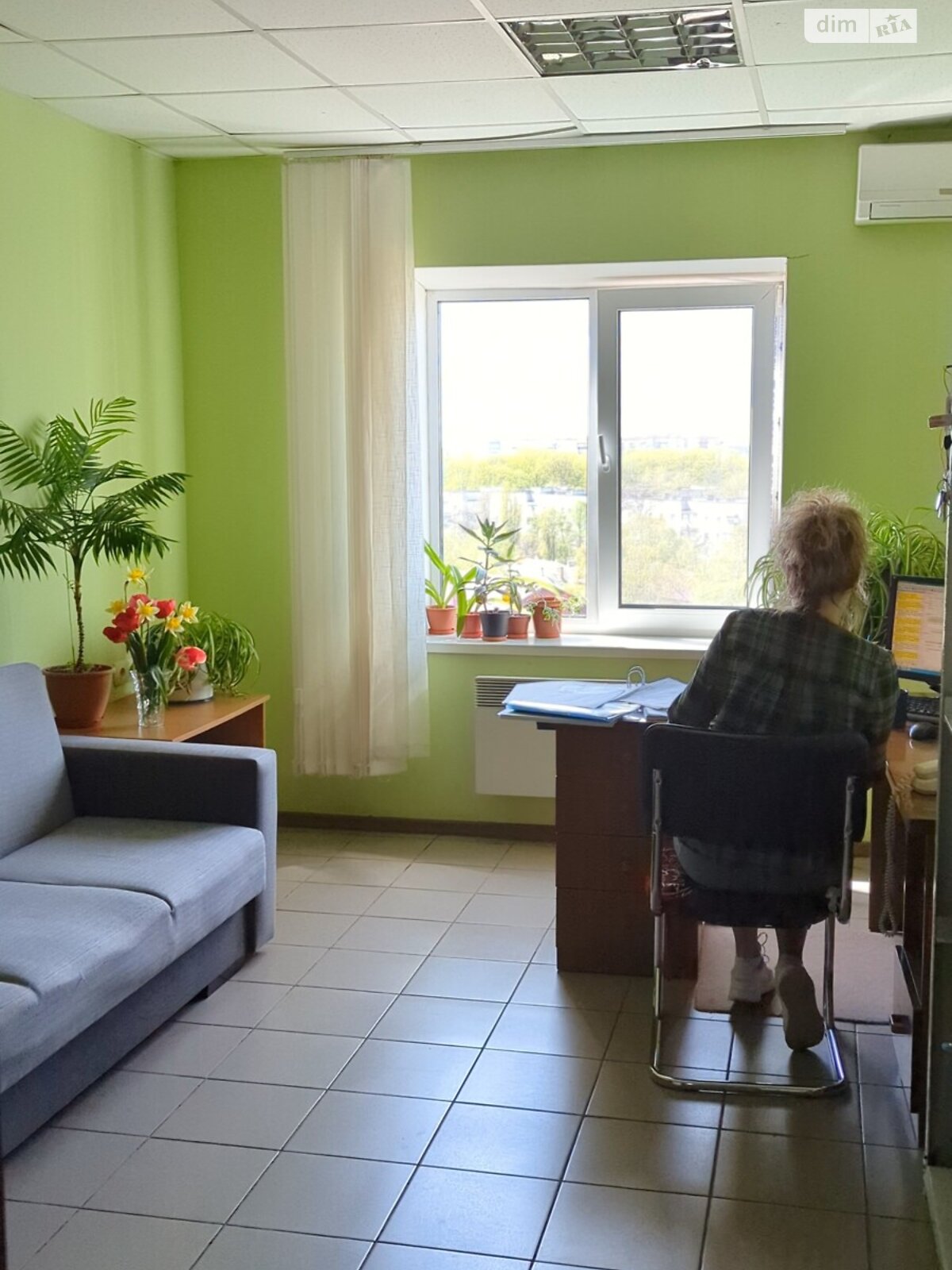 Офісне приміщення на 143 кв.м. в Чернігові фото 1 Офісне приміщення на 143 кв.м. в Чернігові фото 1