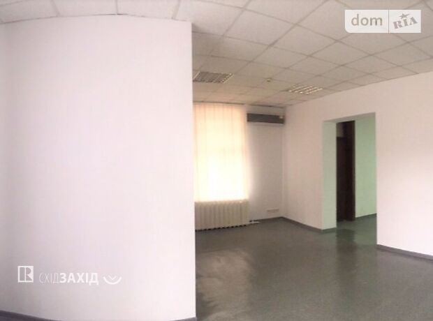 Офисное помещение на 260 кв.м. в нежилом помещении в жилом доме в Чернигове фото 1 Офисное помещение на 260 кв.м. в нежилом помещении в жилом доме в Чернигове фото 1