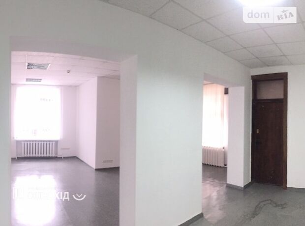 Офисное помещение на 643 кв.м. в нежилом помещении в жилом доме в Чернигове фото 1 Офисное помещение на 643 кв.м. в нежилом помещении в жилом доме в Чернигове фото 1