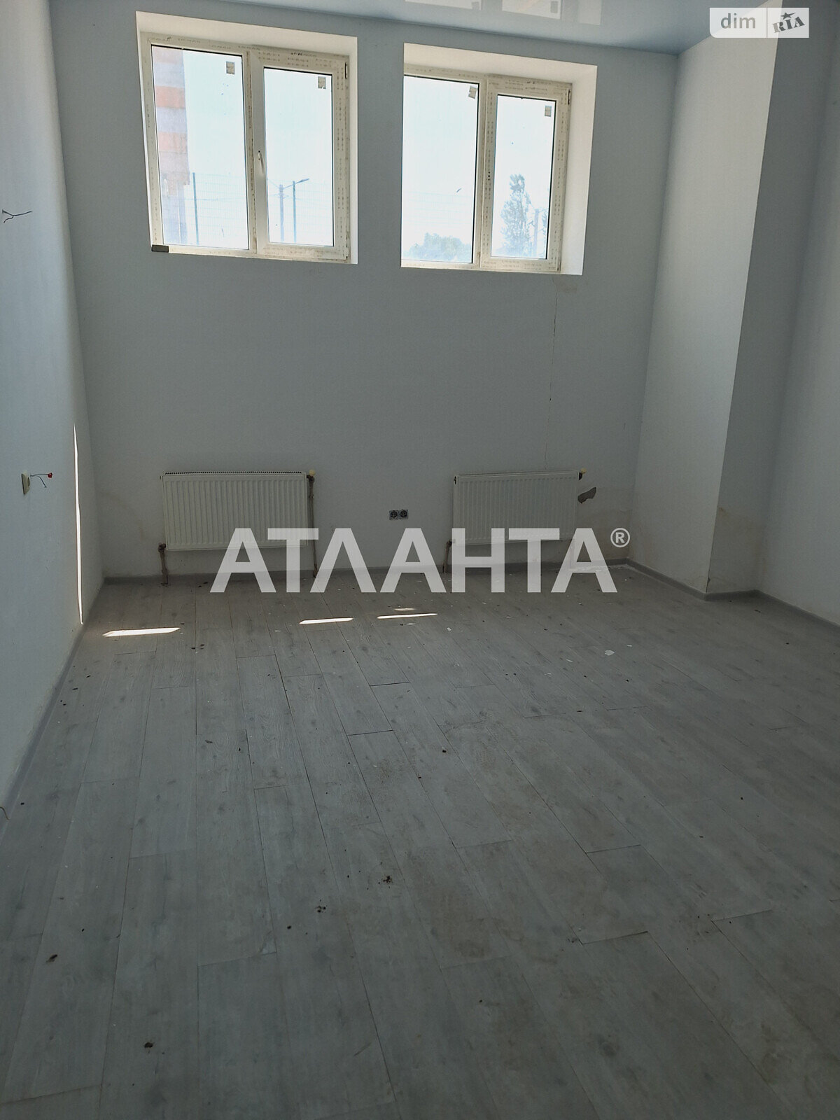 Офисное помещение на 187.6 кв.м. в Черноморске фото 1 Офисное помещение на 187.6 кв.м. в Черноморске фото 1