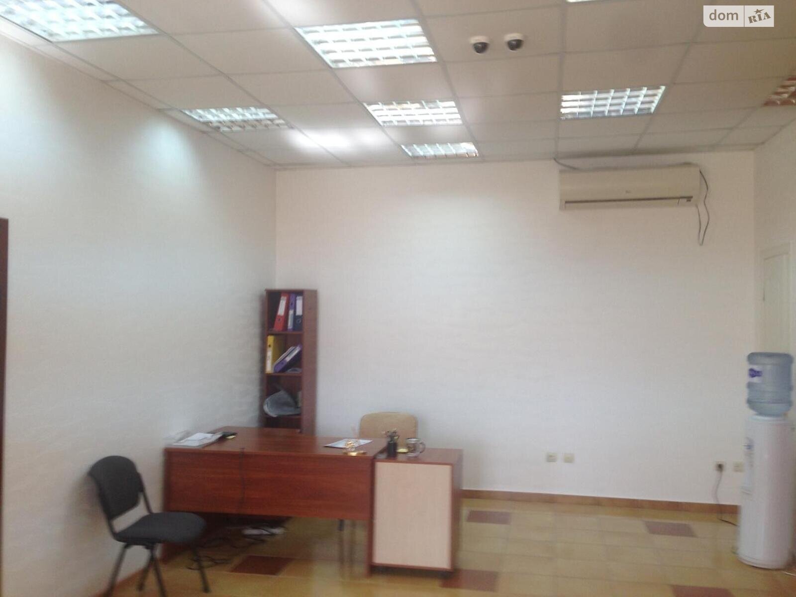 Офисное помещение на 212.6 кв.м. в Черноморске фото 1