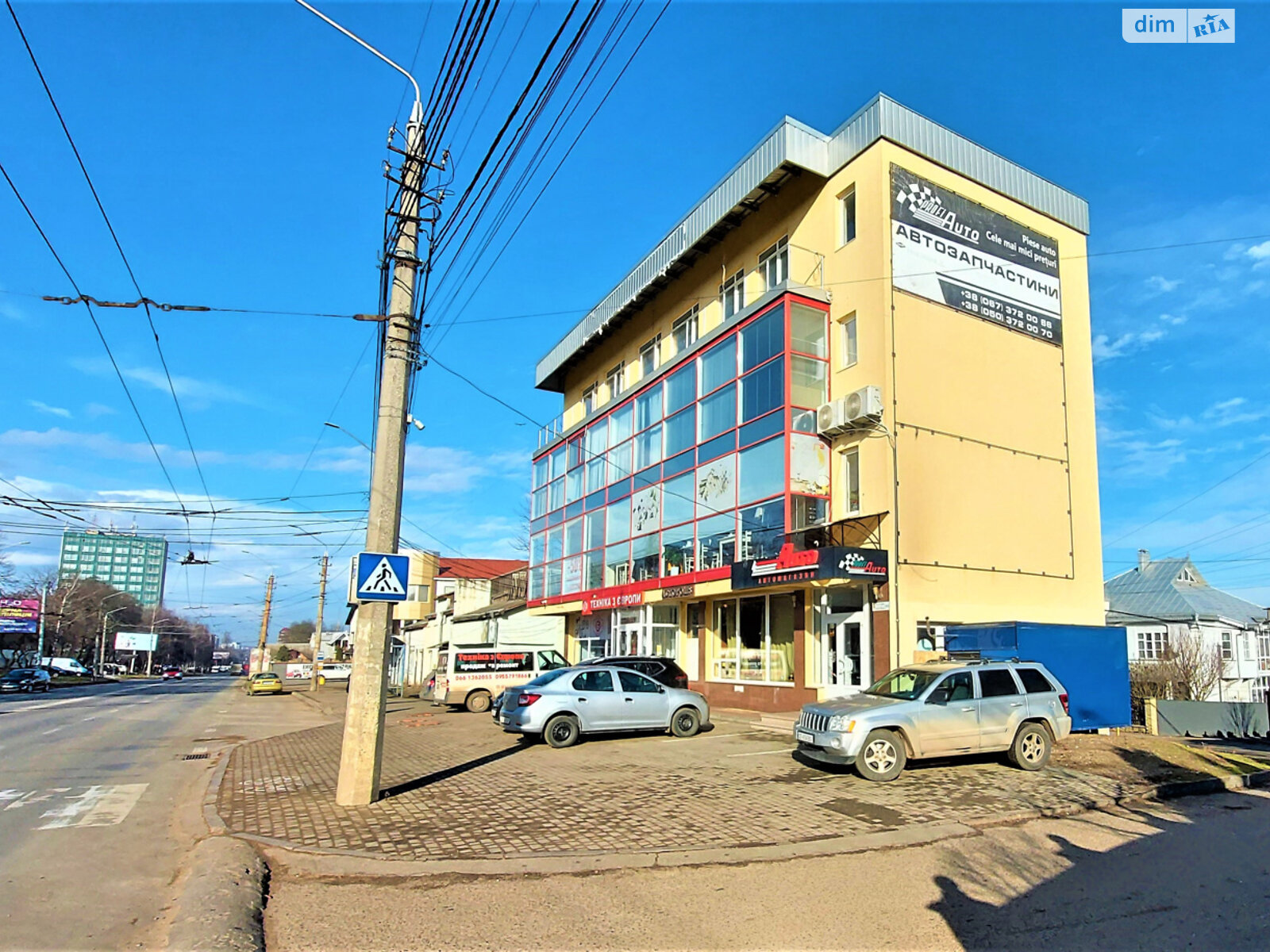 Офисное помещение на 244 кв.м. в Черновцах фото 1