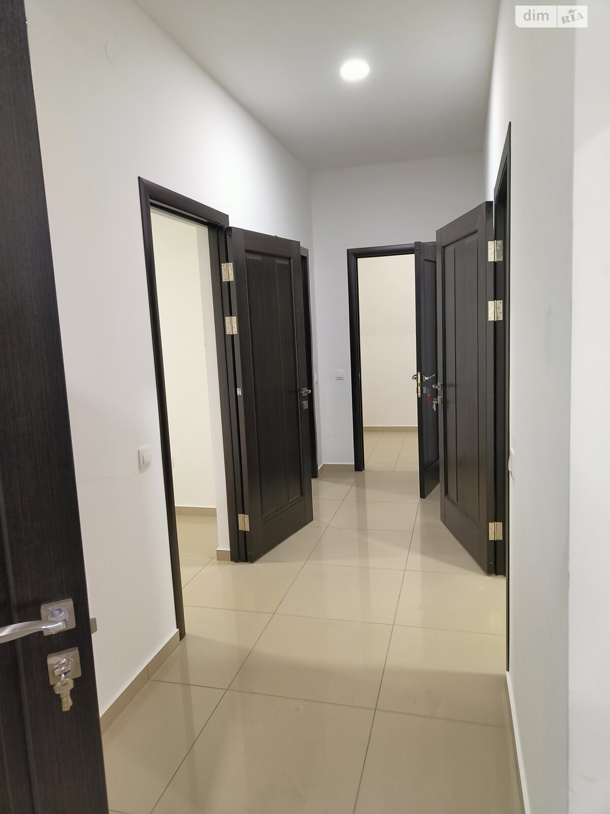 Офісне приміщення на 405 кв.м. в Чернівцях фото 1 Офісне приміщення на 405 кв.м. в Чернівцях фото 1