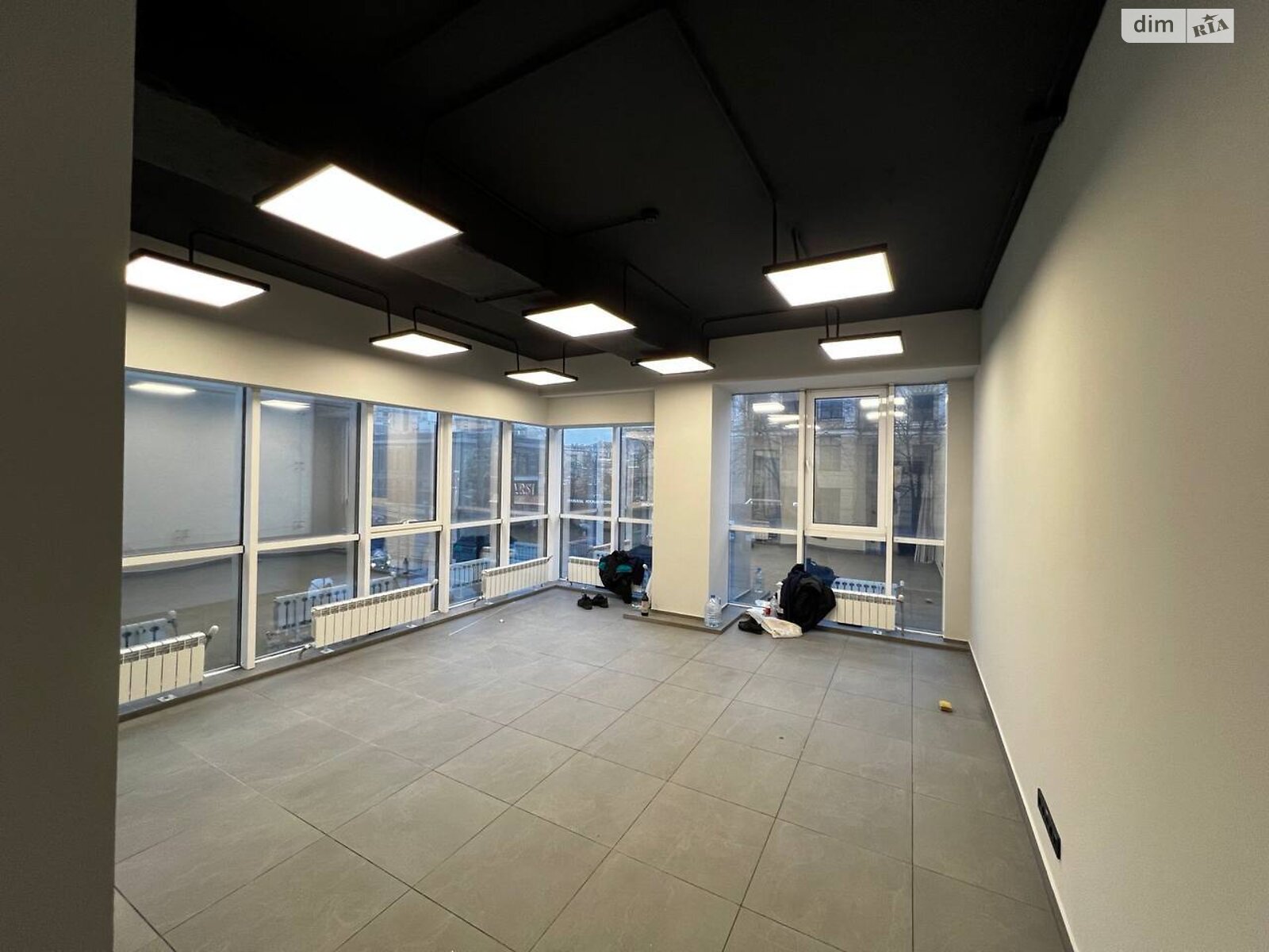 Офисное помещение на 582.3 кв.м. в Днепре фото 1 Офисное помещение на 582.3 кв.м. в Днепре фото 1