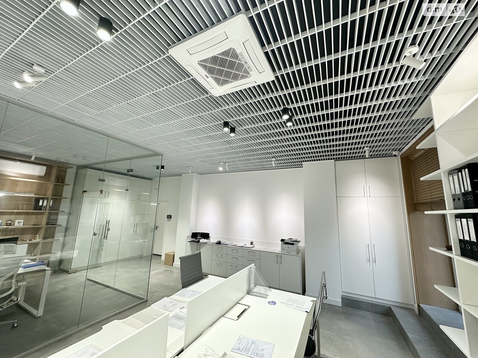 Офісне приміщення на 50.5 кв.м. в Дніпрі фото 1