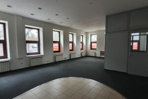 Офисное помещение на 2735.5 кв.м. в Днепре фото 2