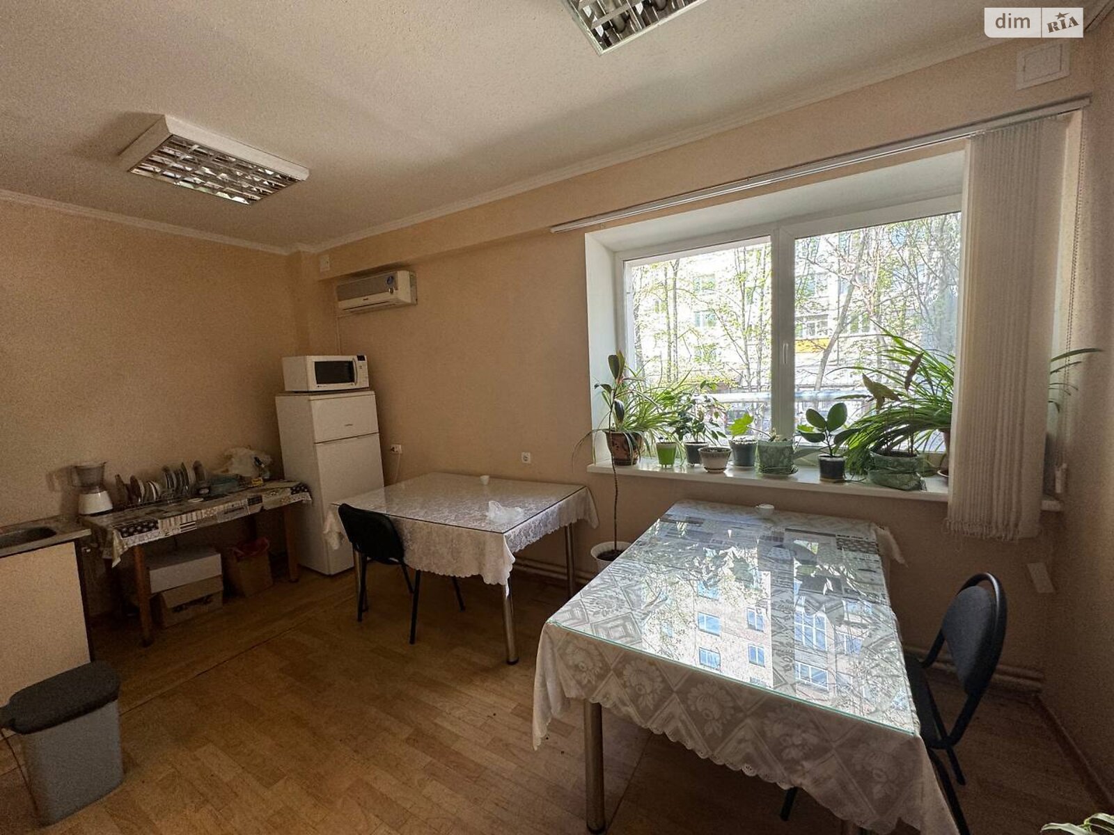 Офісне приміщення на 1036 кв.м. в Дніпрі фото 1 Офісне приміщення на 1036 кв.м. в Дніпрі фото 1