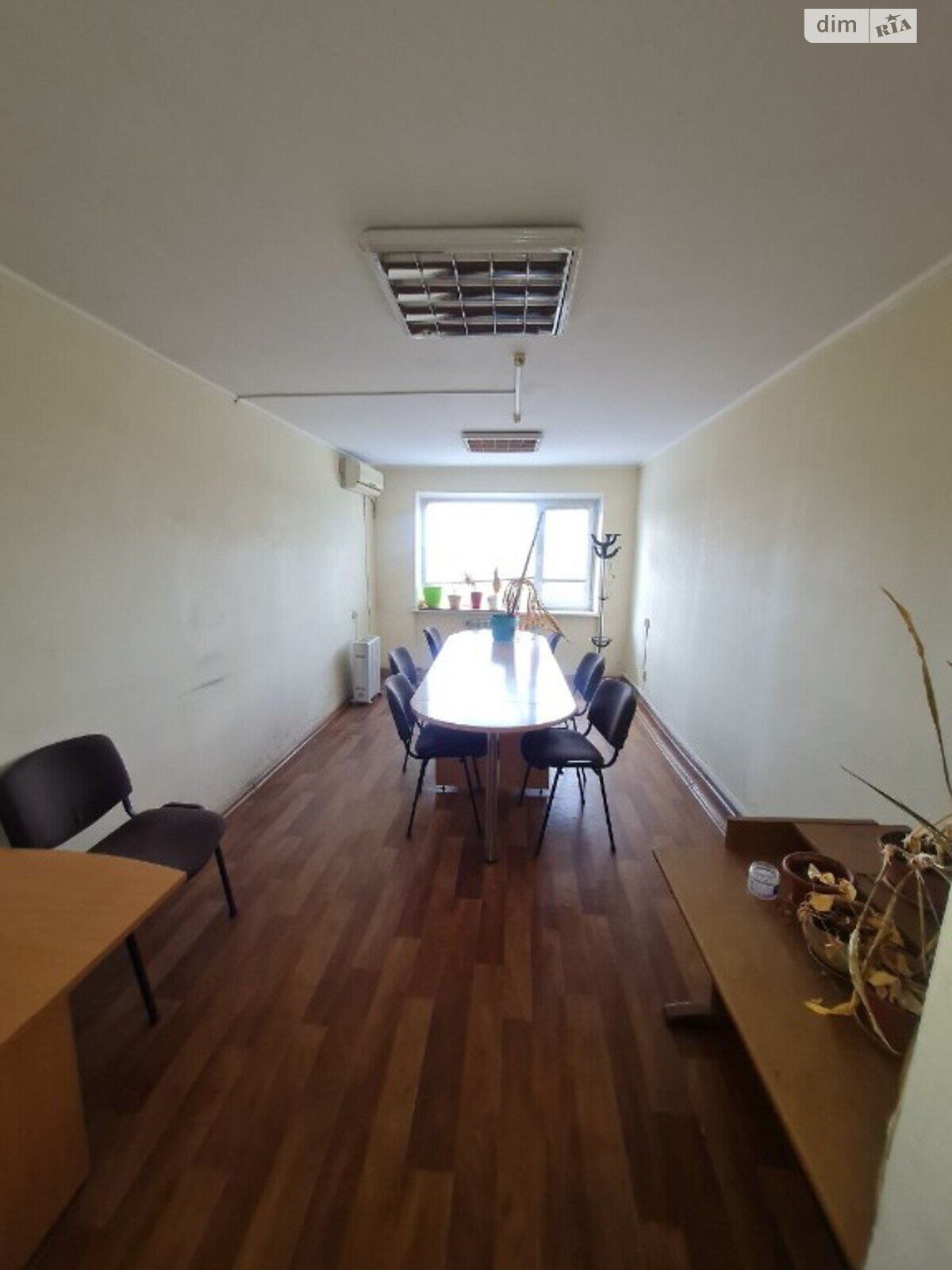 Офисное помещение на 382 кв.м. в Днепре фото 1 Офисное помещение на 382 кв.м. в Днепре фото 1