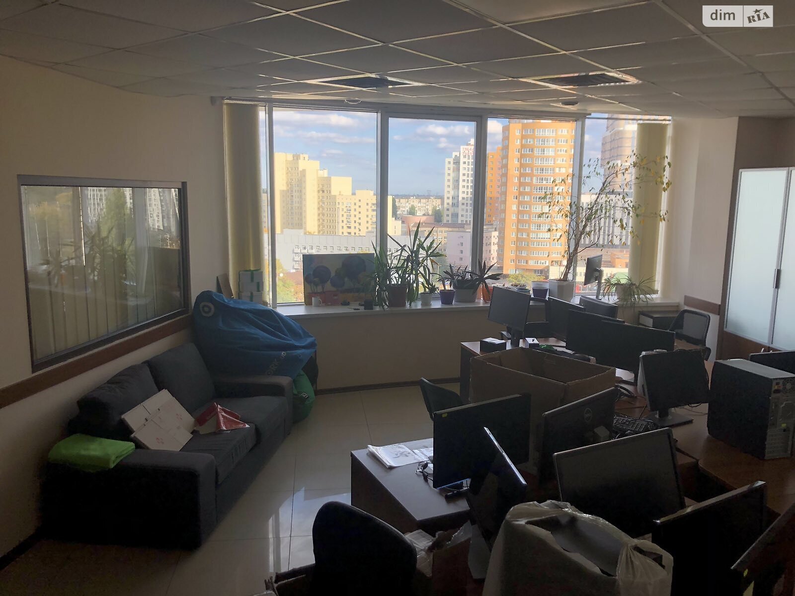 Офисное помещение на 74.5 кв.м. в Днепре фото 1