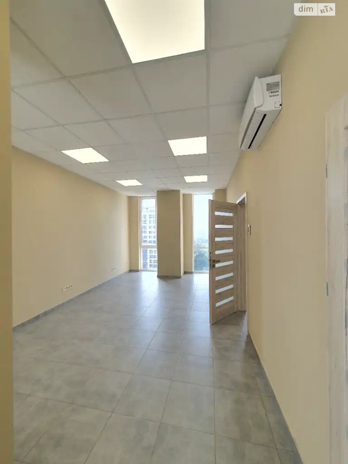 Офісне приміщення на 125.5 кв.м. в Дніпрі фото 1
