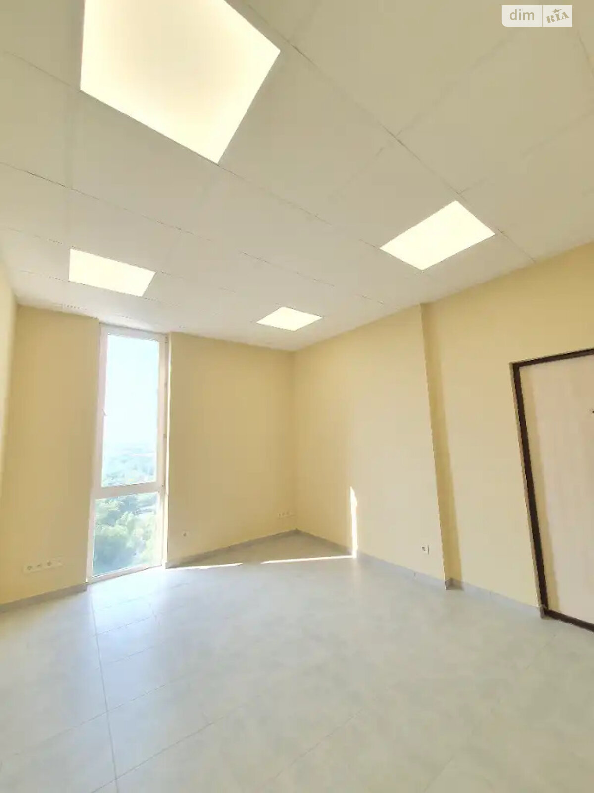Офісне приміщення на 125.5 кв.м. в Дніпрі фото 1