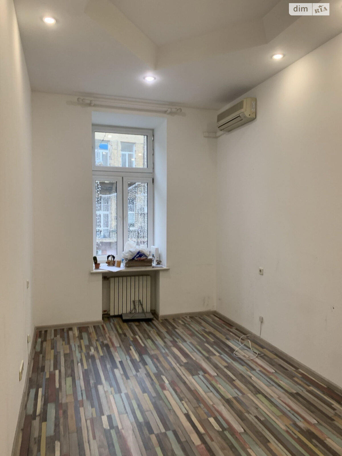 Офісне приміщення на 62.8 кв.м. в Дніпрі фото 1