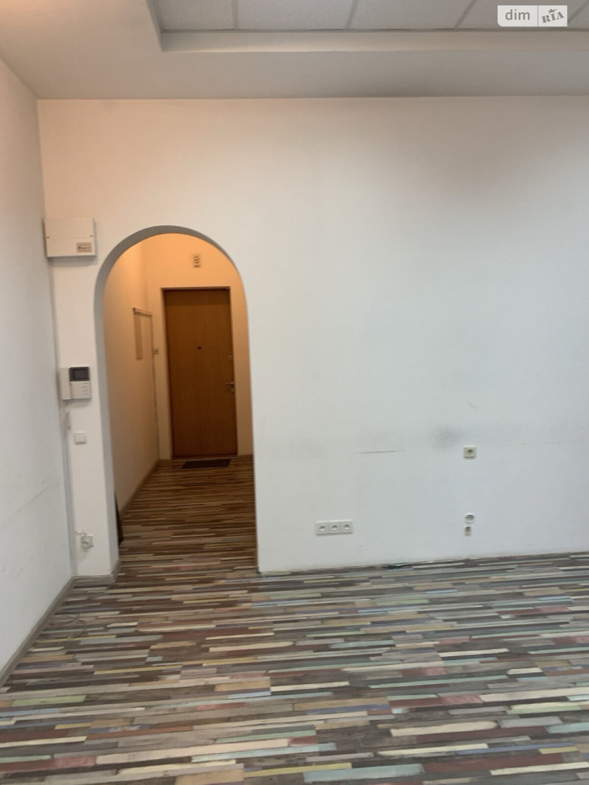 Офісне приміщення на 62.8 кв.м. в Дніпрі фото 1