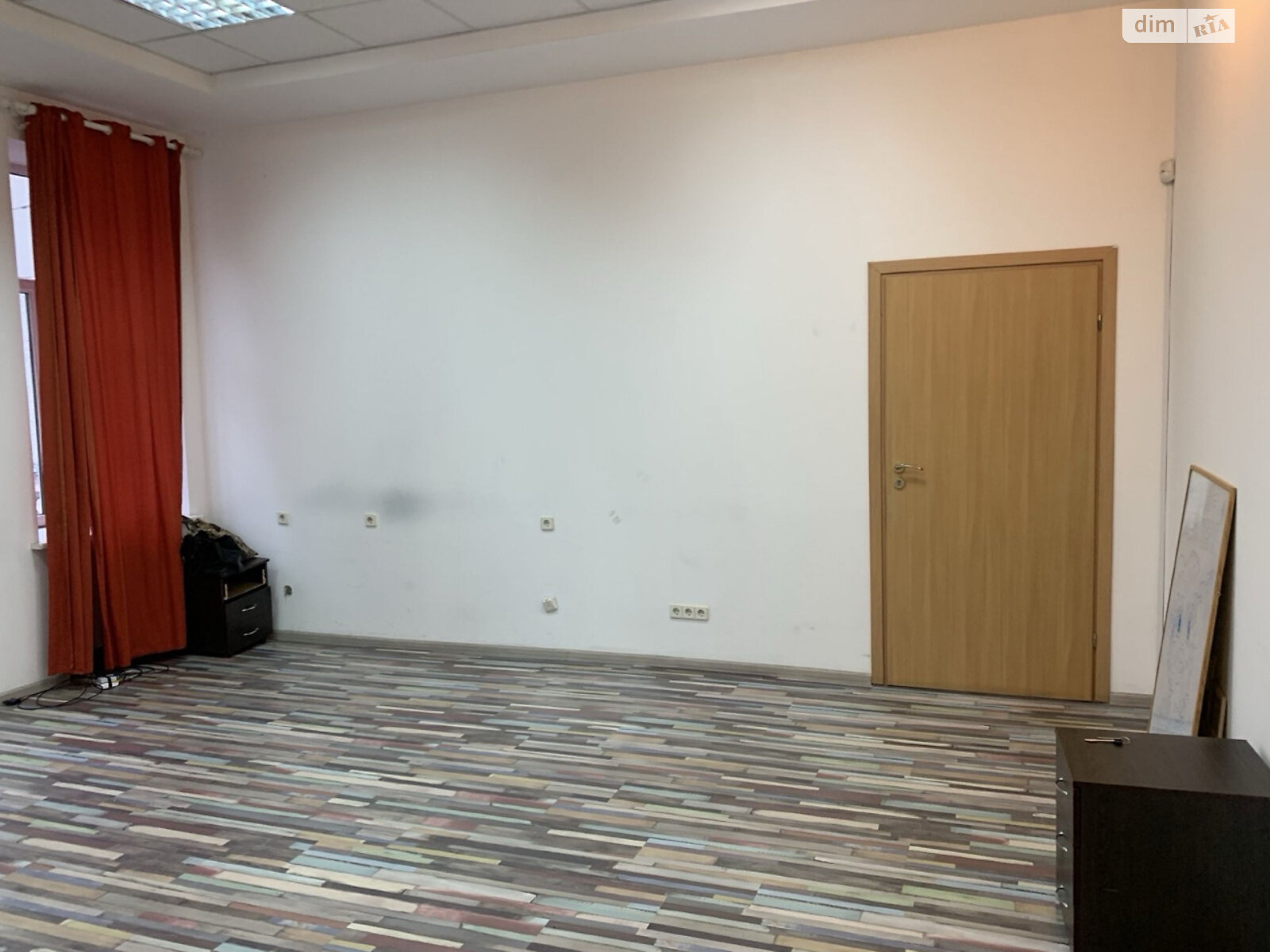 Офісне приміщення на 62.8 кв.м. в Дніпрі фото 1