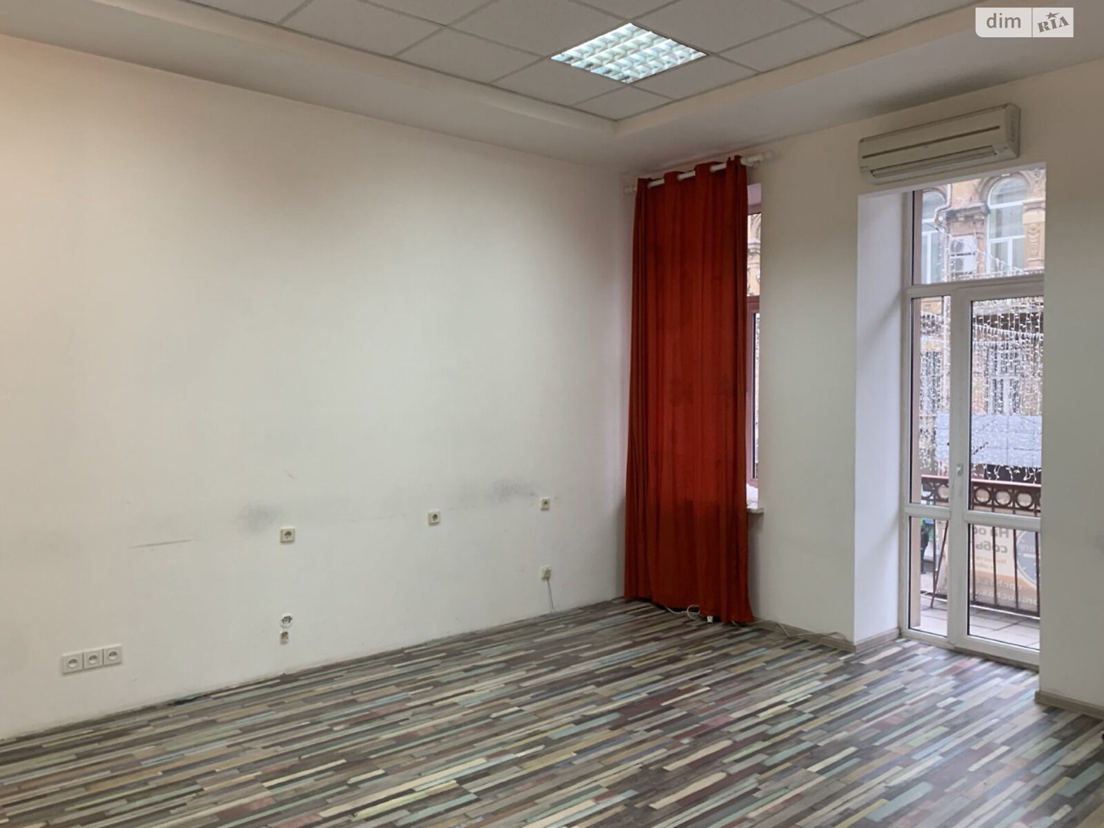 Офісне приміщення на 62.8 кв.м. в Дніпрі фото 1