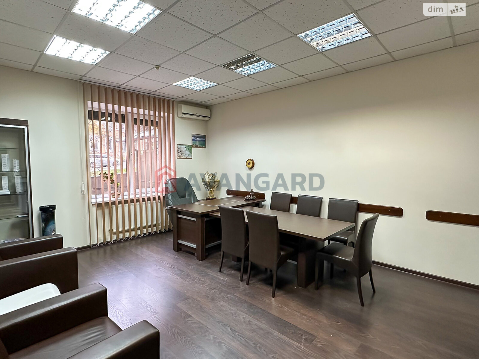 Офисное помещение на 127 кв.м. в Днепре фото 1 Офисное помещение на 127 кв.м. в Днепре фото 1