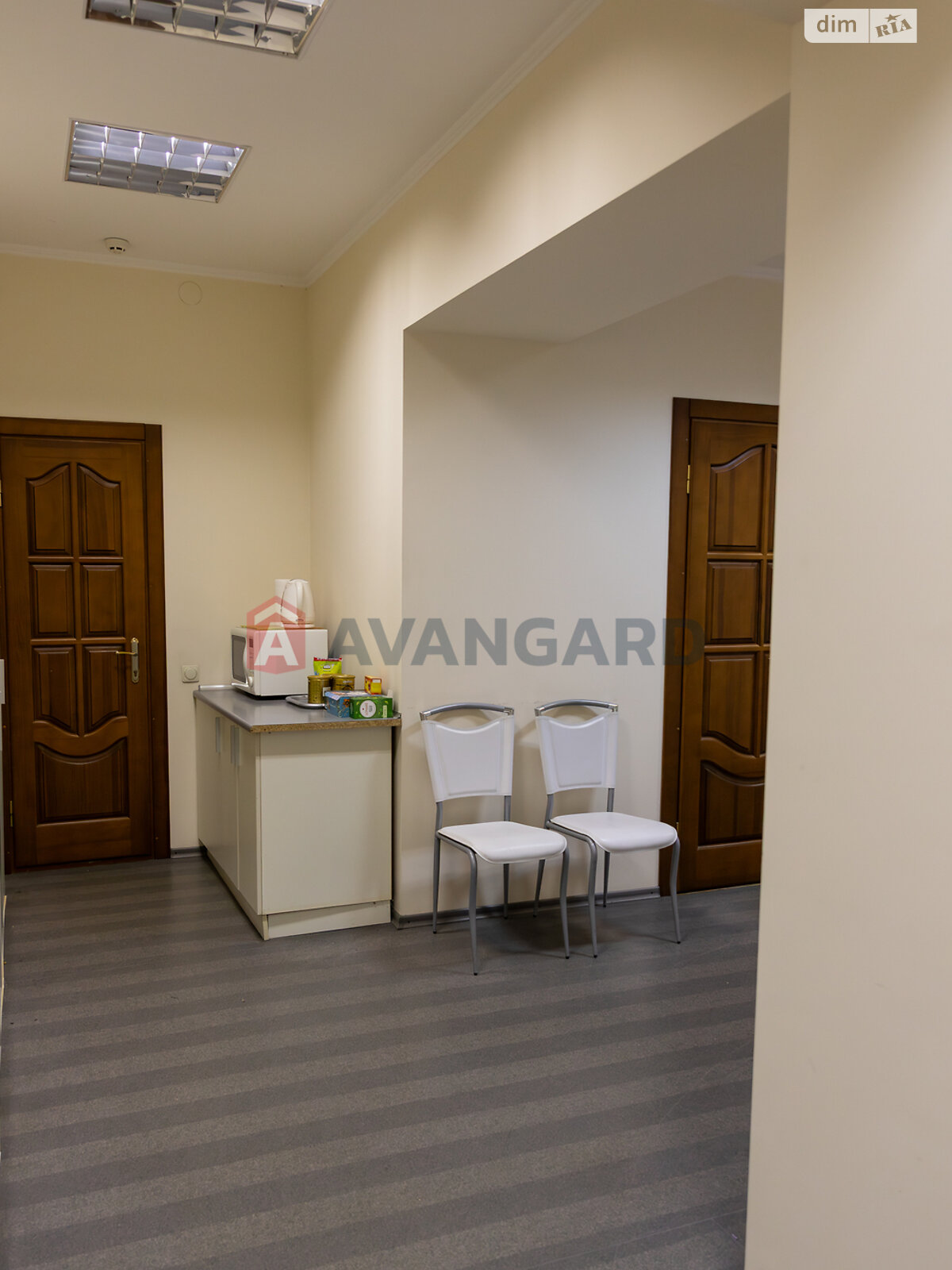 Офисное помещение на 127 кв.м. в Днепре фото 1 Офисное помещение на 127 кв.м. в Днепре фото 1