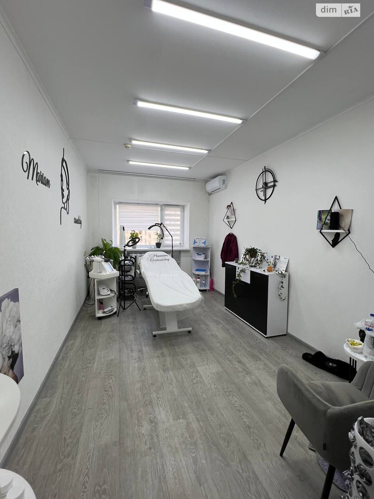 Офисное помещение на 315 кв.м. в Днепре фото 1 Офисное помещение на 315 кв.м. в Днепре фото 1