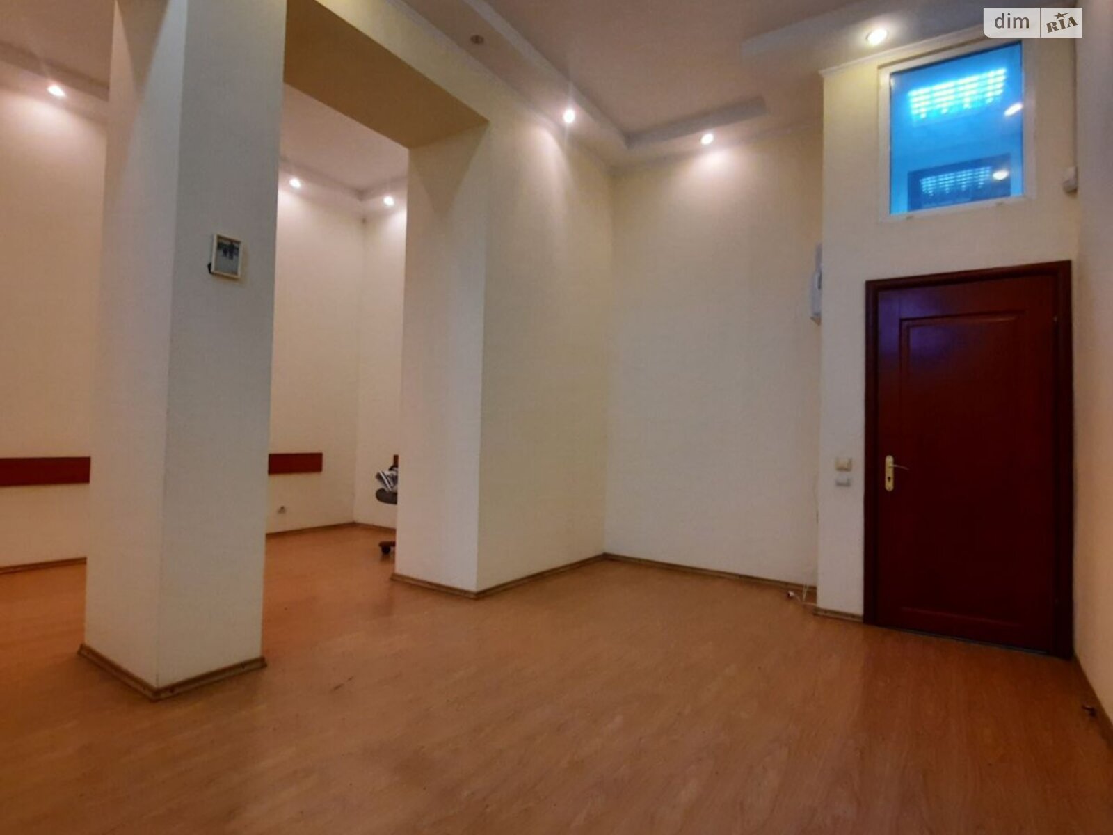 Офисное помещение на 147.1 кв.м. в Днепре фото 1 Офисное помещение на 147.1 кв.м. в Днепре фото 1