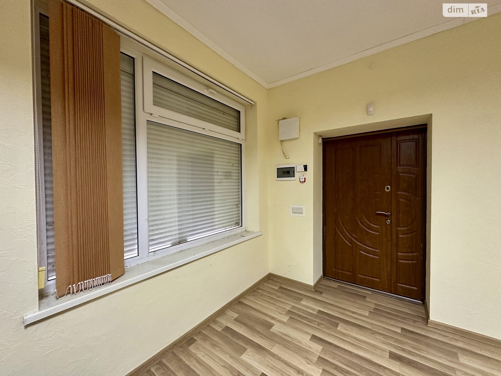 Офісне приміщення на 120 кв.м. в Дрогобичі фото 1 Офісне приміщення на 120 кв.м. в Дрогобичі фото 1