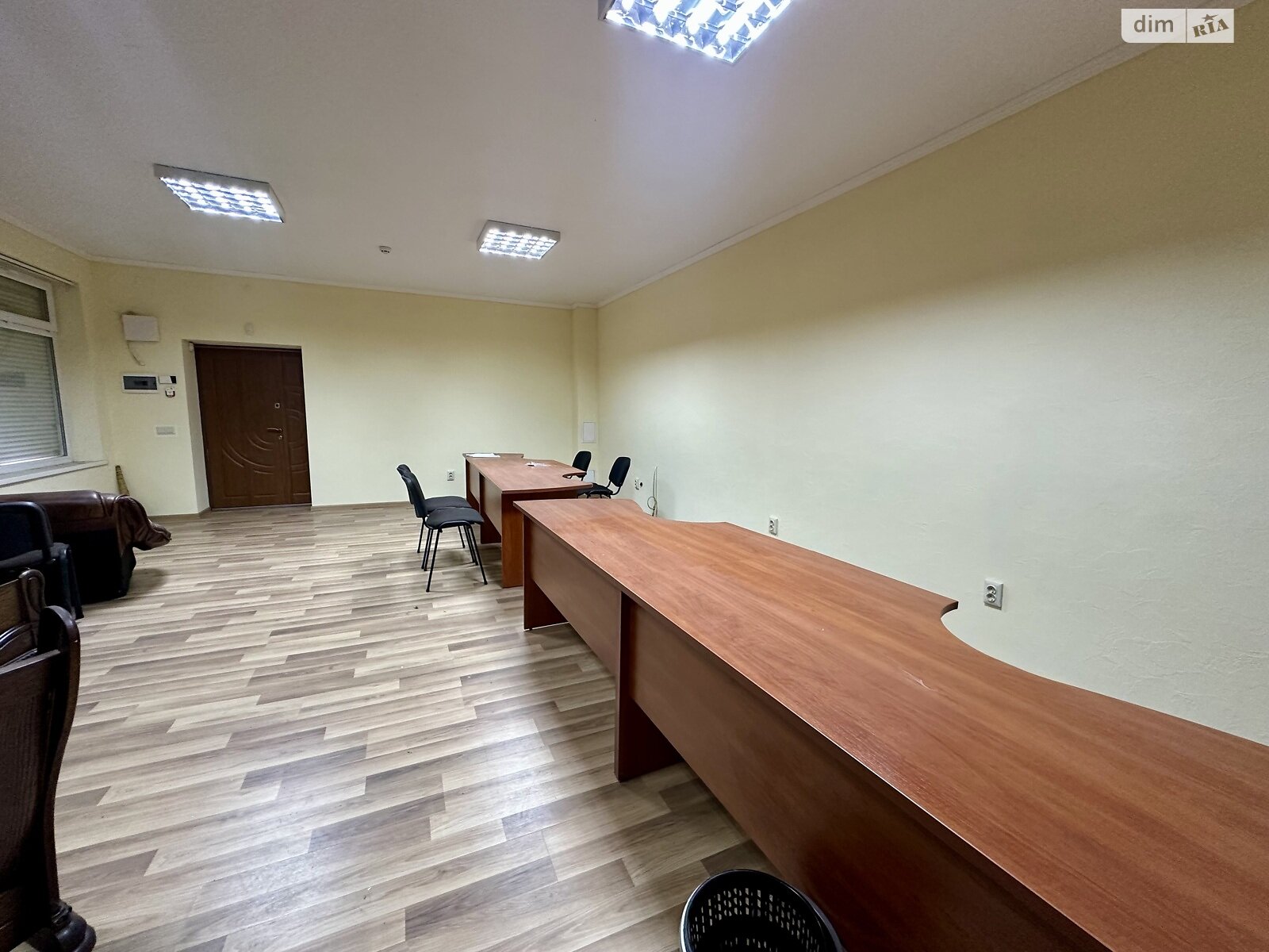 Офісне приміщення на 120 кв.м. в Дрогобичі фото 1 Офісне приміщення на 120 кв.м. в Дрогобичі фото 1